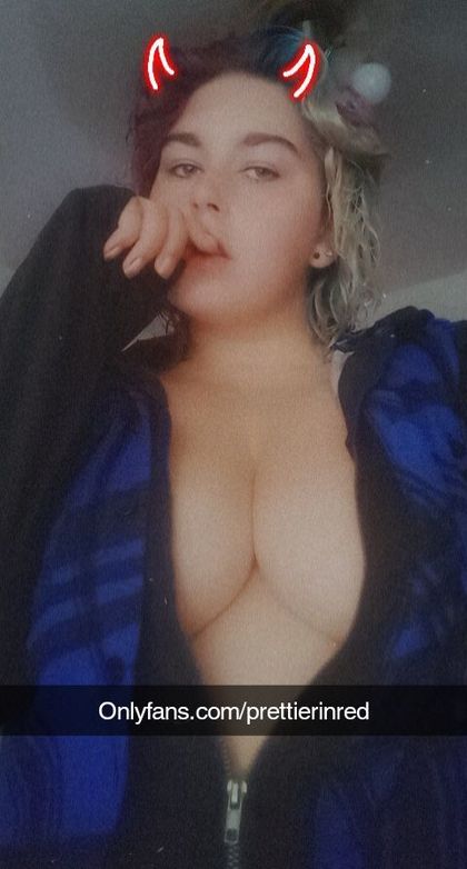 prettierinred OnlyFans picture