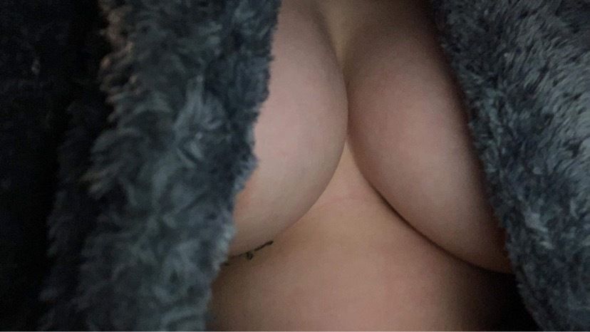 eliseee23 OnlyFans profile picture