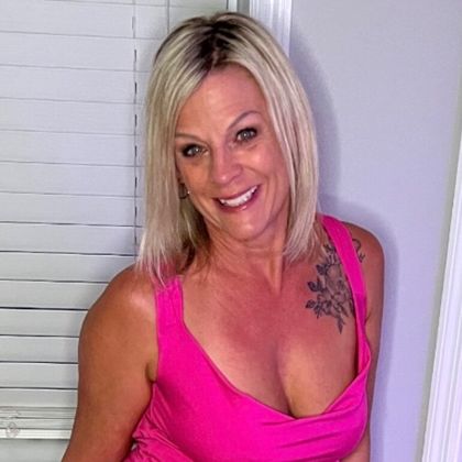hollyqosfreepage OnlyFans picture