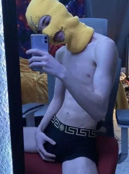 maskedfrenchtwink OnlyFans picture