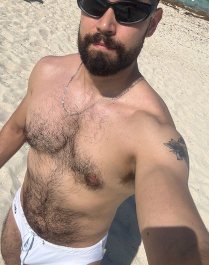 elbuenre OnlyFans picture
