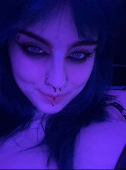 ezrarose OnlyFans picture