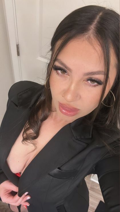 leilaalex OnlyFans picture