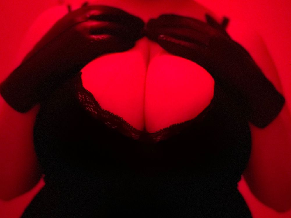 violetblack420 OnlyFans profile picture