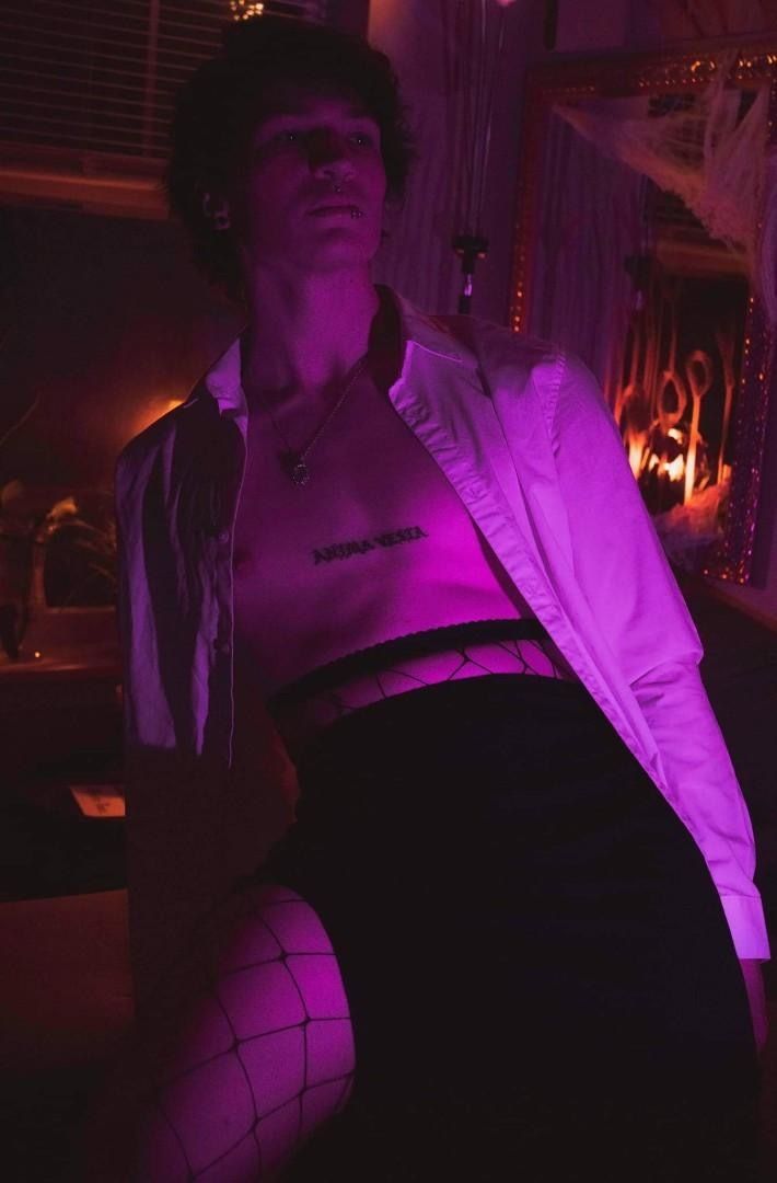 novotears OnlyFans profile picture