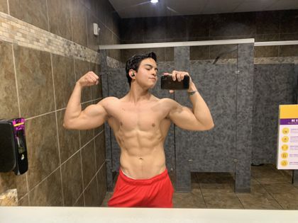 guecarr OnlyFans picture