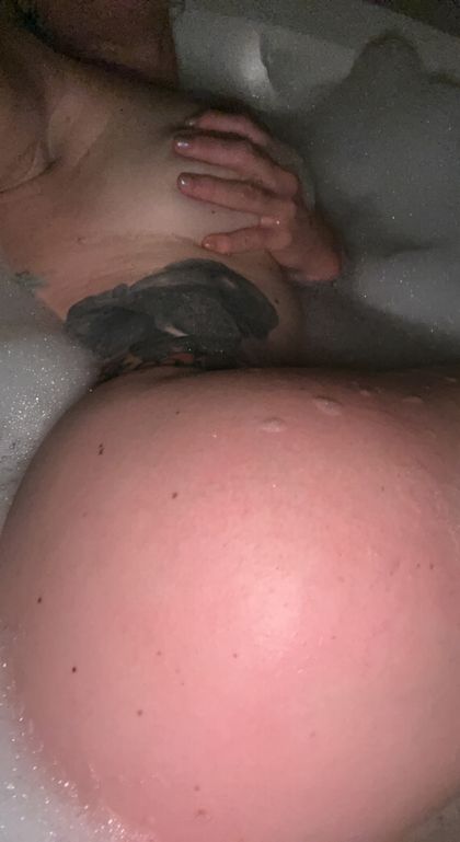 u111324220 OnlyFans picture