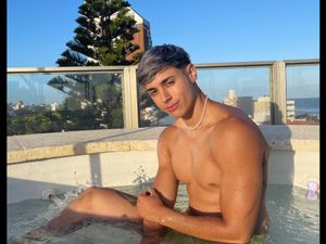 Images of Best OnlyFans Accounts near Argentina and Vietnam, for ...