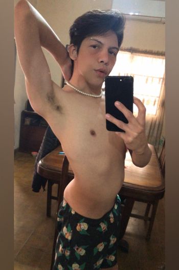 jhonyourskinnyboy OnlyFans profile picture