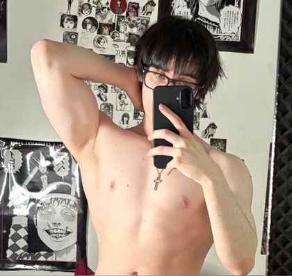 rottenkira OnlyFans picture
