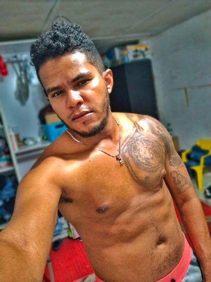 vikcortes OnlyFans picture