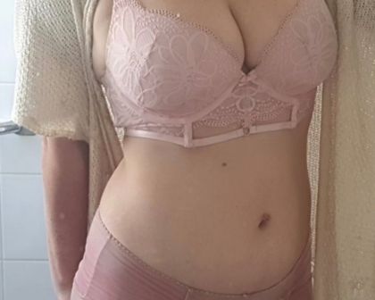 rosaroux OnlyFans picture