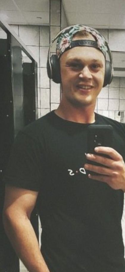 kumshootinkarl OnlyFans picture