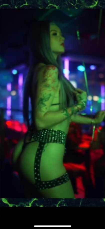 xoprettyparisxo OnlyFans picture