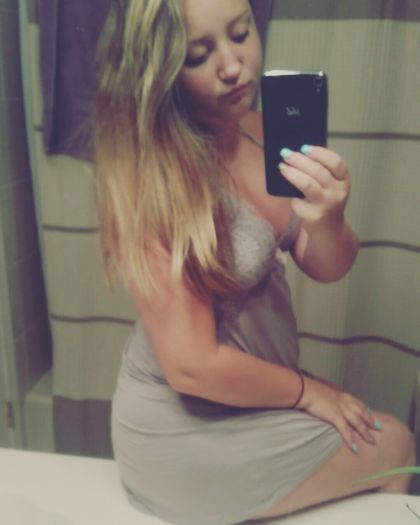 thicklaurlaur OnlyFans picture