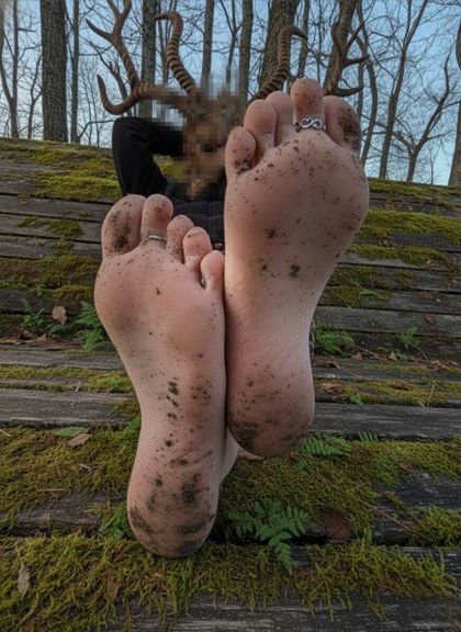 barefoot_fern72 OnlyFans picture
