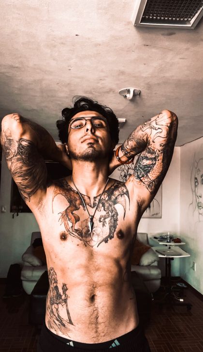 yezbek OnlyFans picture