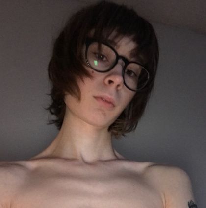 feralwaif OnlyFans picture