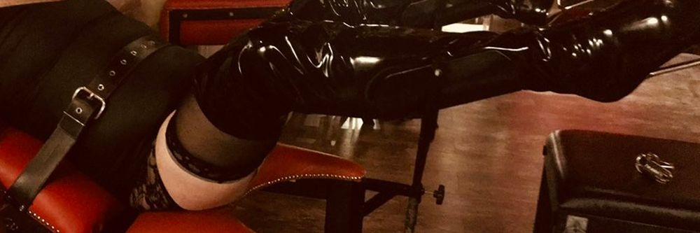 femdomofsubboy OnlyFans profile picture