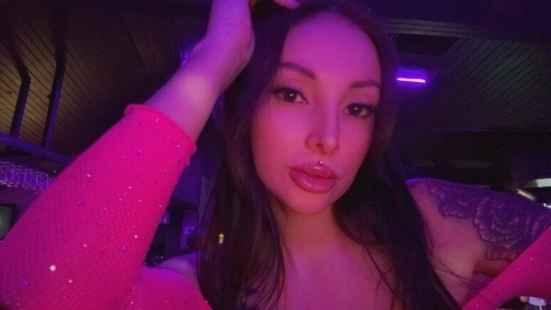 myllavallee OnlyFans profile picture