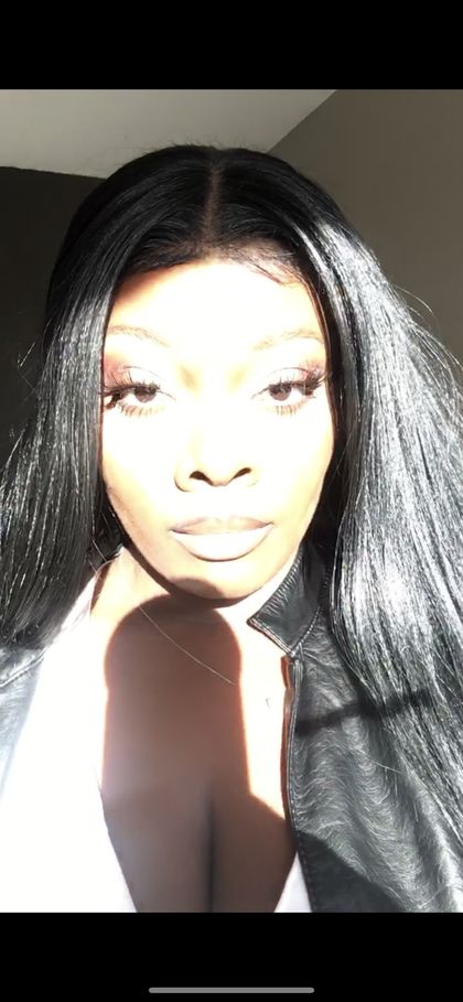 royalevisa OnlyFans picture