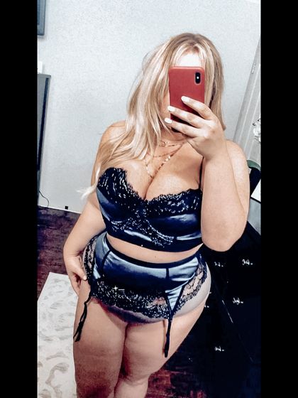 southernhotwife OnlyFans picture