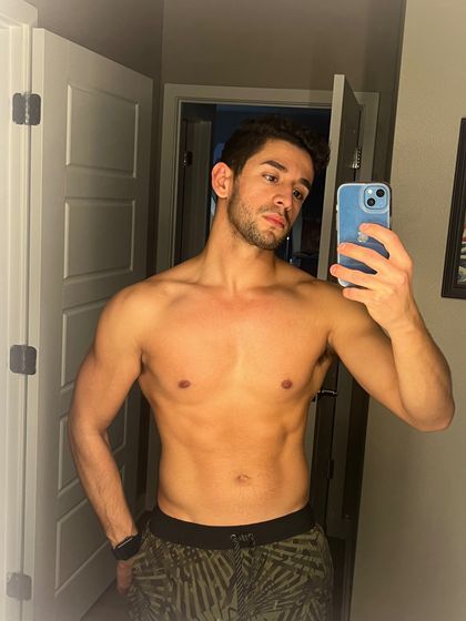 erikzlo OnlyFans picture