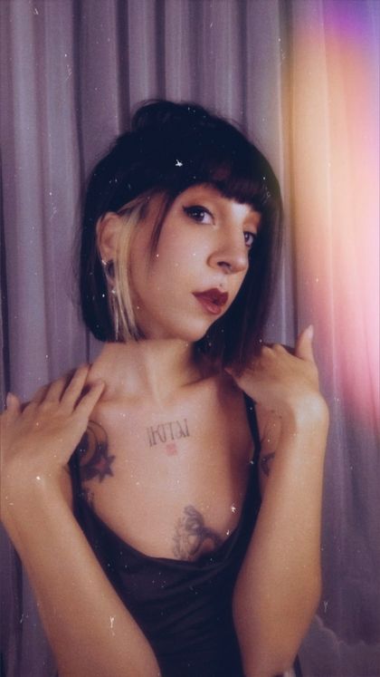 nomoreflowersformynipple OnlyFans picture