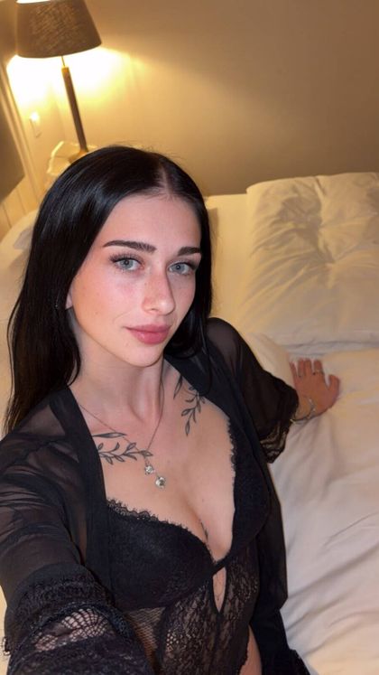 ameliex06 OnlyFans picture