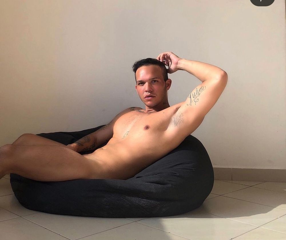 cherrytravl OnlyFans profile picture