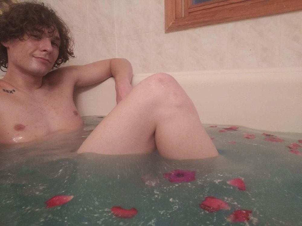 domeyourselfviola OnlyFans profile picture