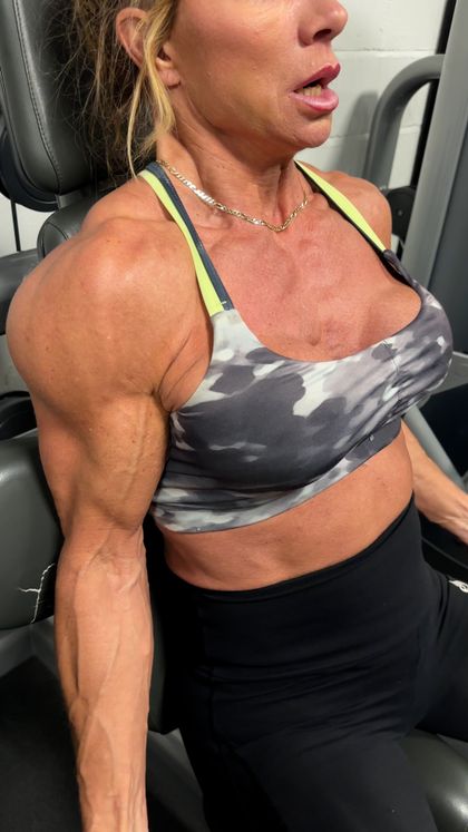 musclemum OnlyFans picture