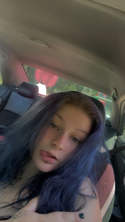 unicornkellie OnlyFans picture