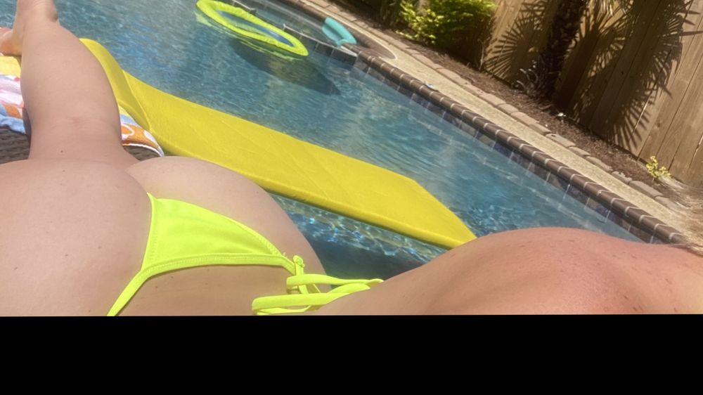 boredaroundthehousexoxo OnlyFans profile picture