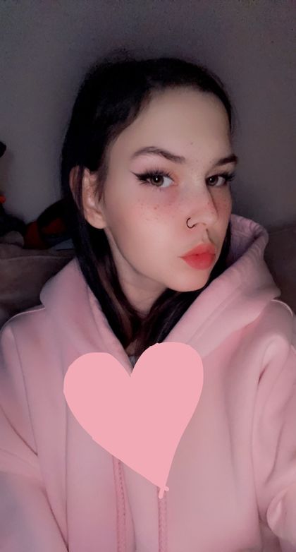 Best Hot Abbyangel69 OnlyFans Accounts | FansMetrics.com