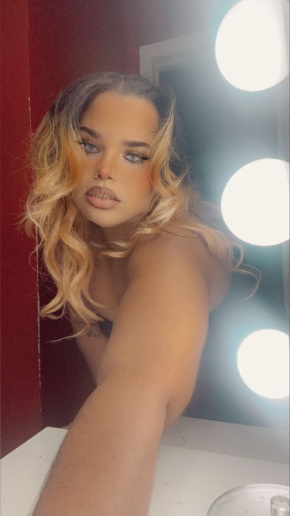 queenxxxx3 OnlyFans picture