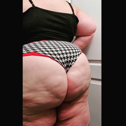 aphronansa OnlyFans picture