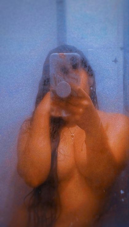 rachelaria1 OnlyFans picture
