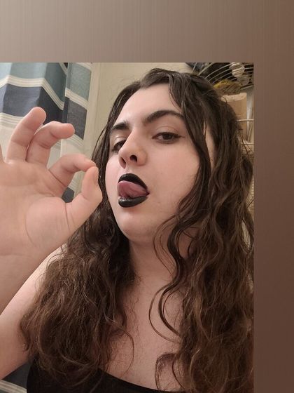 femgirlmcawesome OnlyFans picture