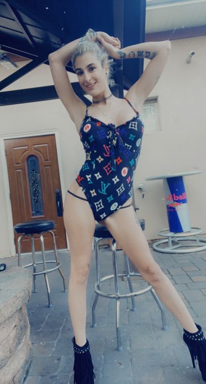 nickistarrmodel OnlyFans picture