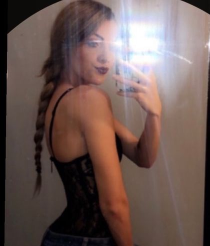 abethwilliams OnlyFans picture