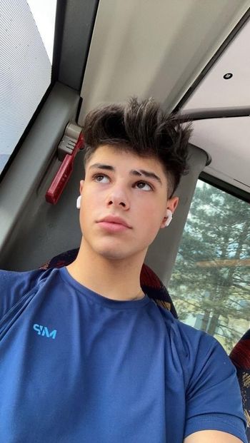 xxxfornoah OnlyFans - Free Trial - XXX Photos | FansMetrics.com