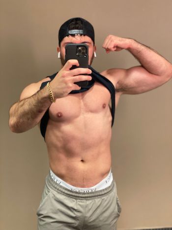 persianmaster00 OnlyFans - Free Trial - Photos - Socials FansMetrics