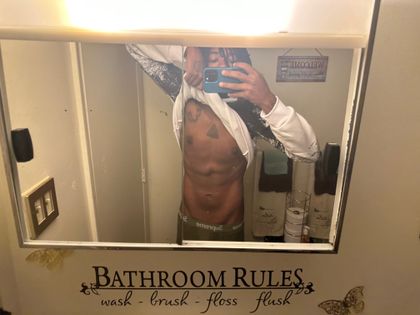 chillpainzzzzzz OnlyFans picture