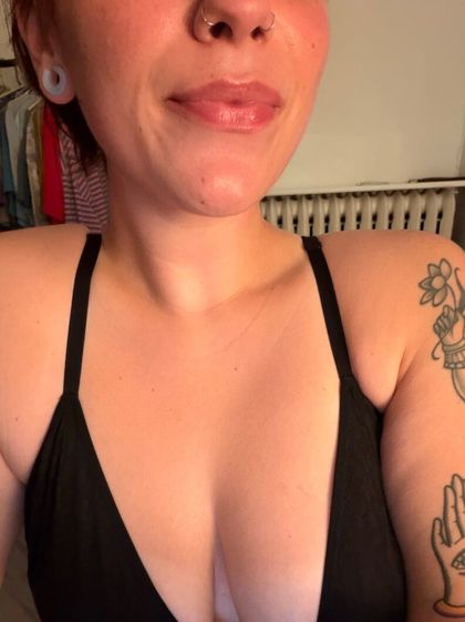 bbyjzz OnlyFans picture