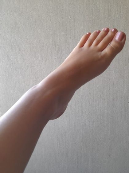 sweetietoes22 OnlyFans picture