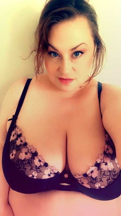 bbwkitti OnlyFans picture