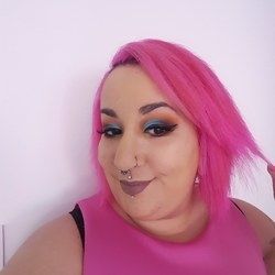 alicebek OnlyFans picture