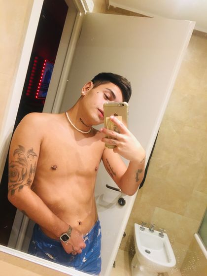 adrian.arevalo01 OnlyFans picture
