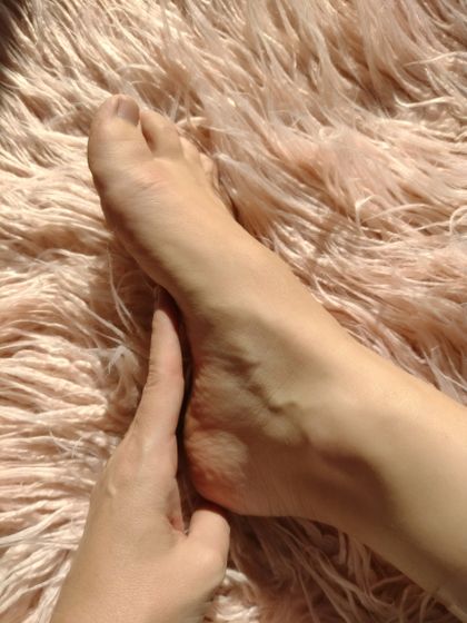 petitefeetau.69 OnlyFans picture